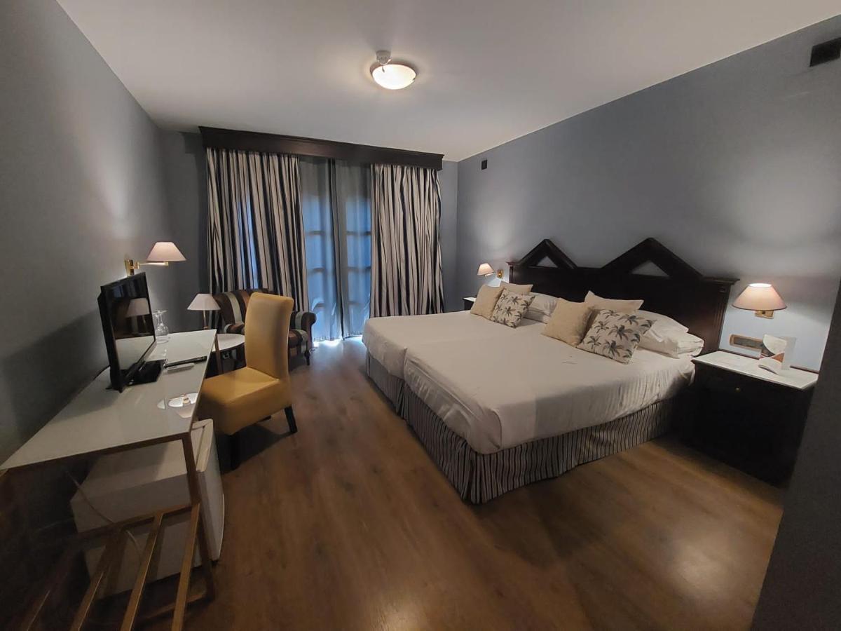 Hotel Rl Ciudad De Ubeda Exteriér fotografie